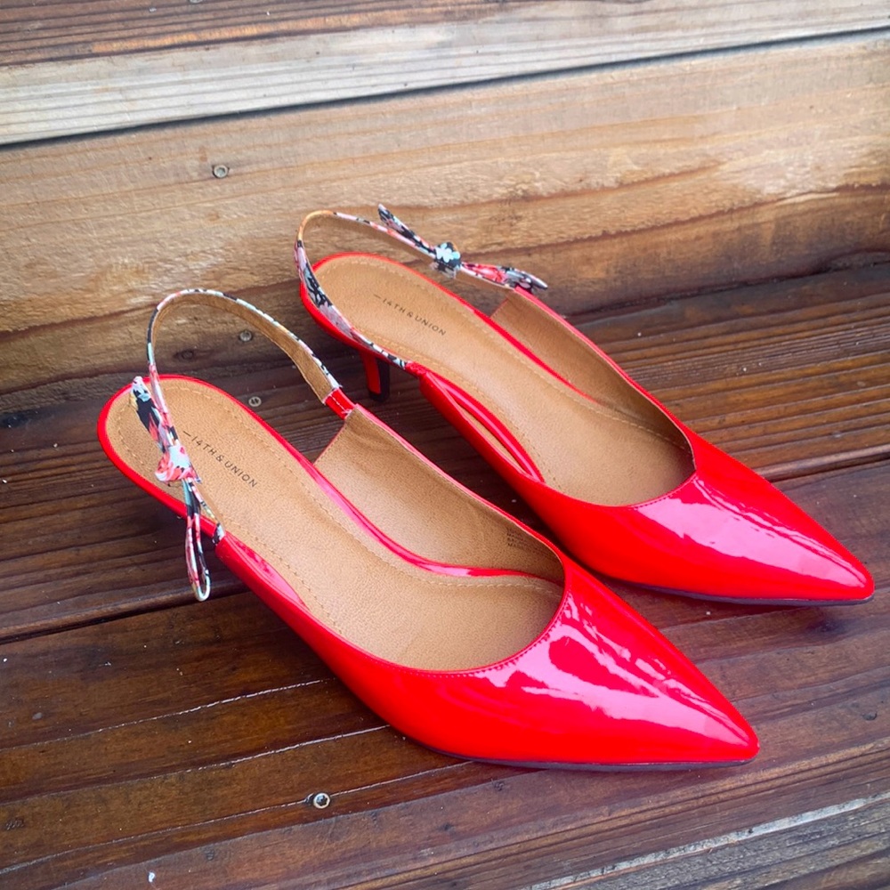 14th and Union cherry red kitty heels